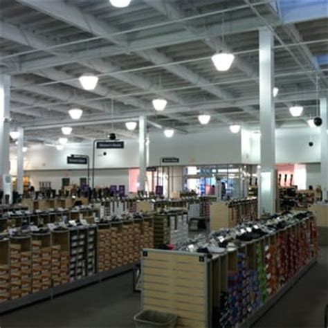 <strong>DSW Designer Shoe Warehouse</strong> Regency Point Shopping Center. . Dsw designer shoe warehouse orange photos